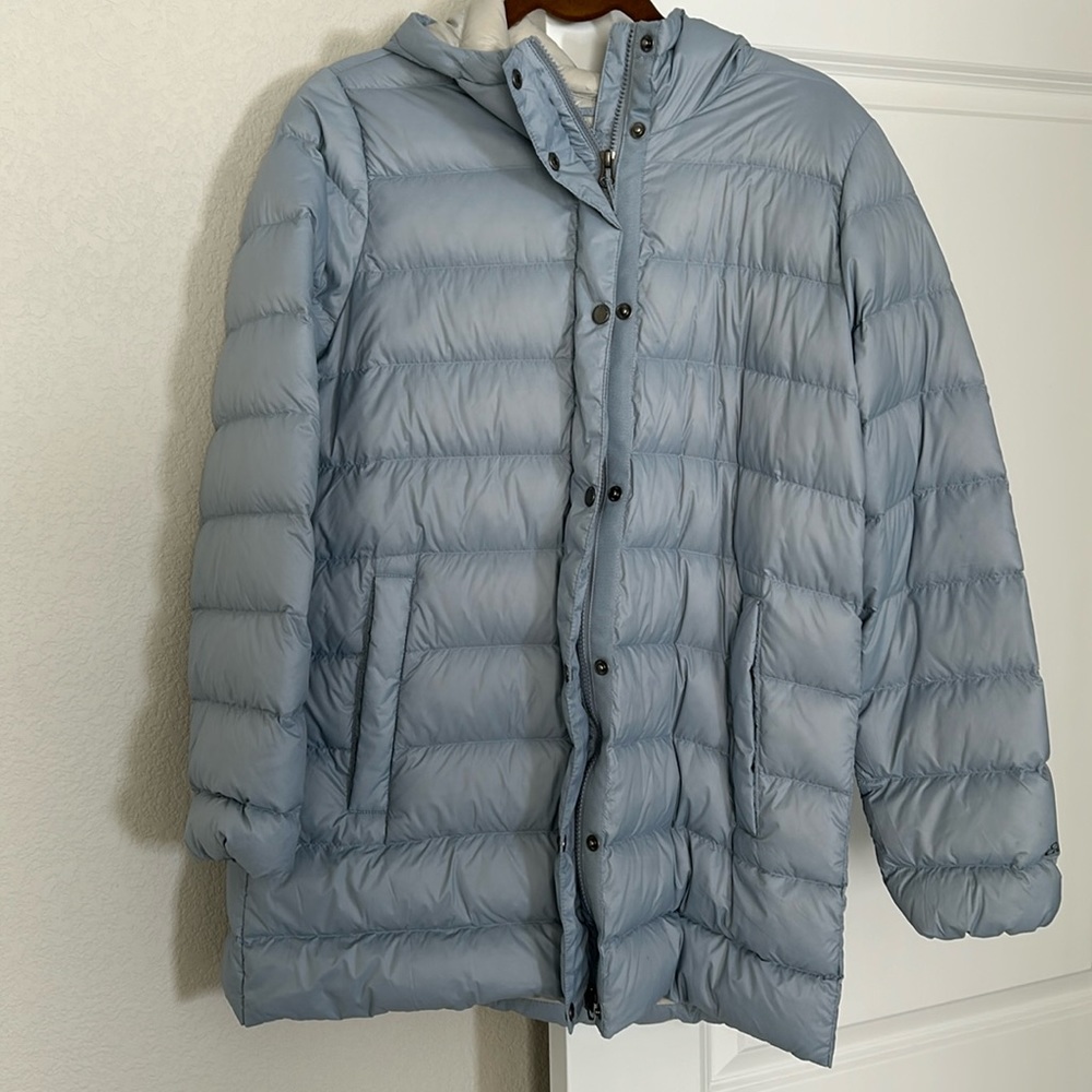 Eddie Bauer, Women’s Long Lightweight Jacket with Hood, Size Large